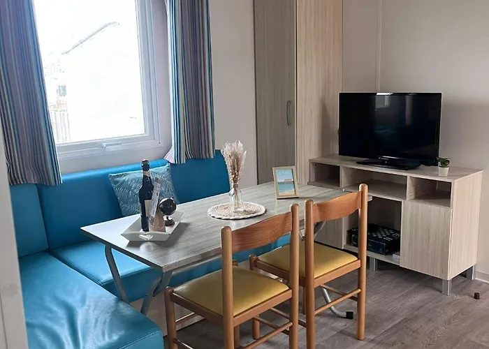 Camping Le Coeur D'opale Mobil Bord De